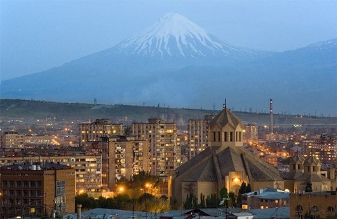 Вид на Ереван